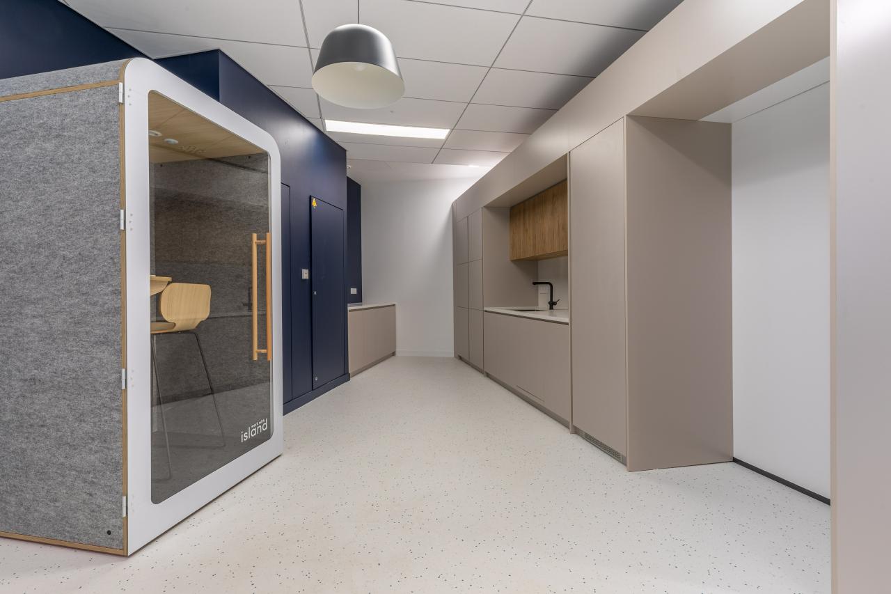 Bureau Cachan 2130m² Location bureau Cachan Val-de-Marne OLBUR2200196 8
